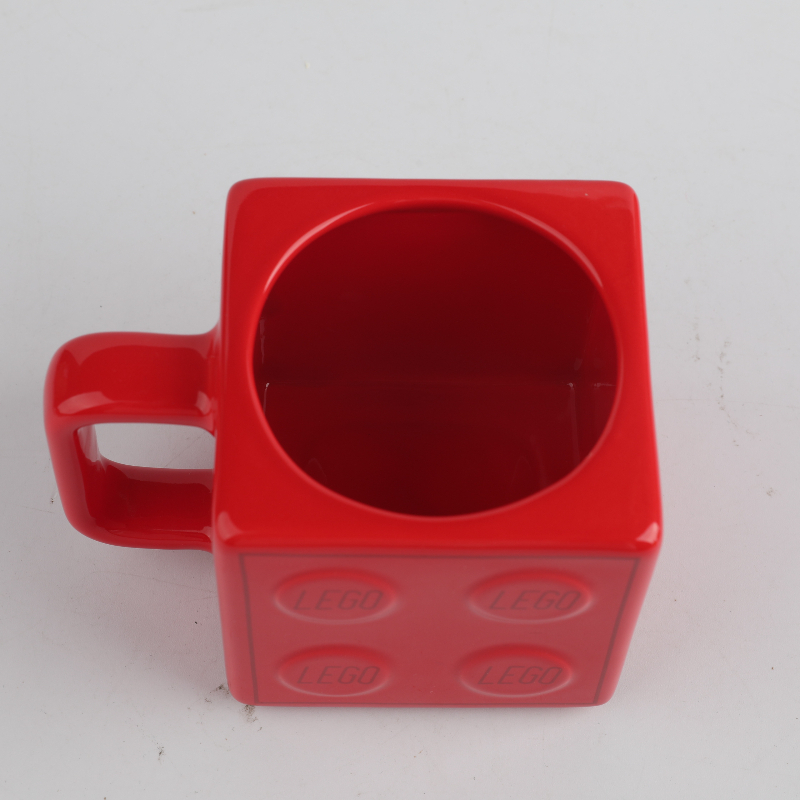 320ml Ceramic Mug 2x2 Red LEGO - Office Technician 评论和价格